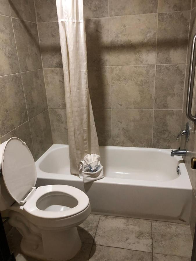 Executive Inn Woodward Eksteriør bilde